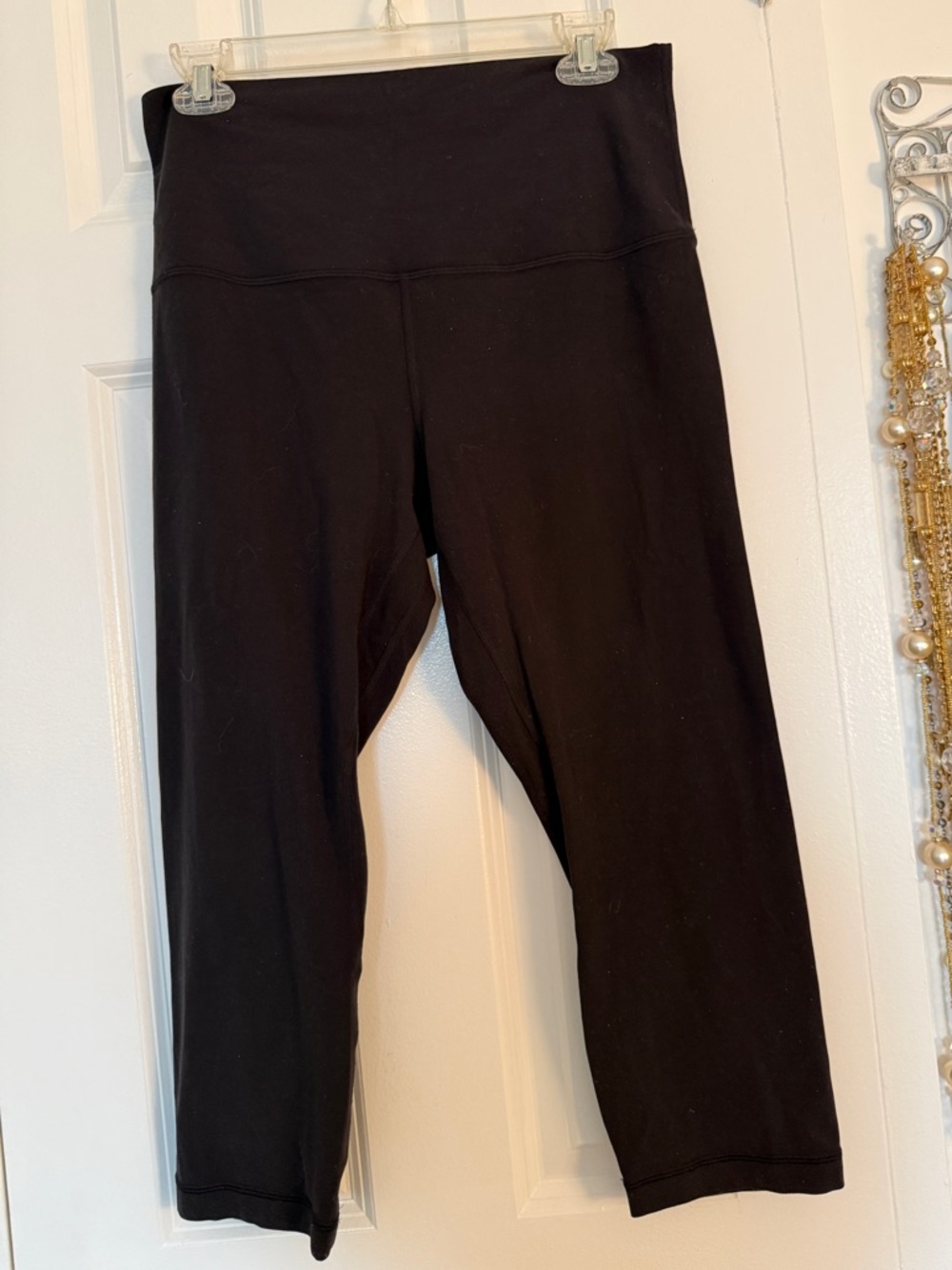 🎀 EUC LULULEMON ALIGN CAPRI LEGGINGS Sz 12, inseam 19” Black 🎀